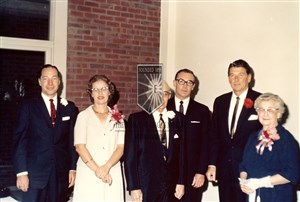 Image description is not available for 1967.134